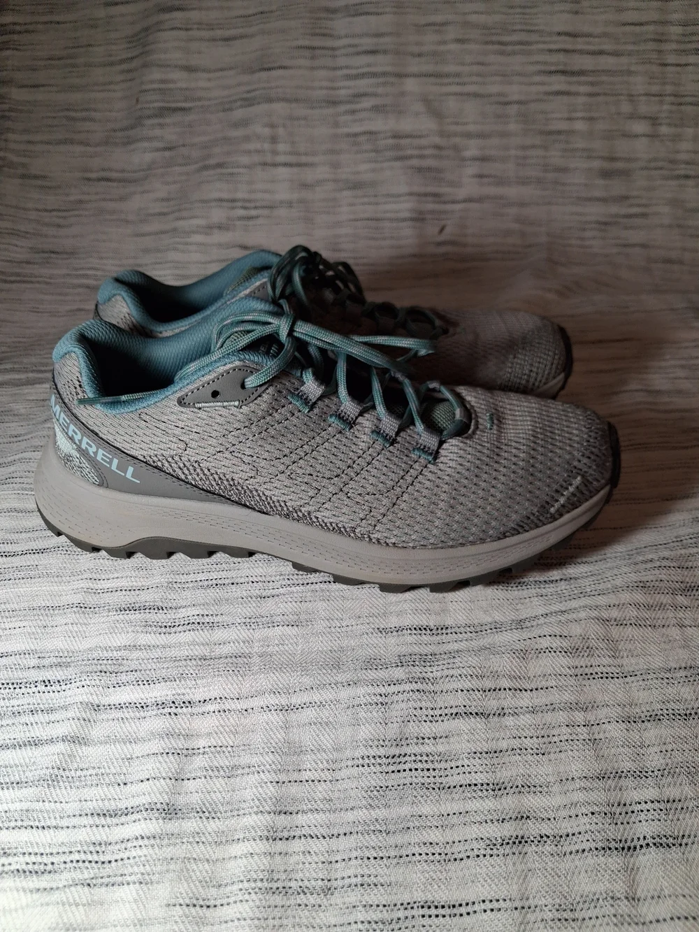 Merrell Mens Gray with Teal Trail Shoes Lace Up Size 9.5